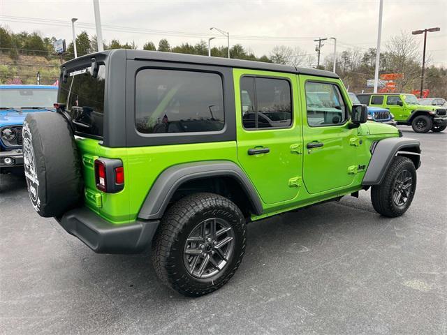 new 2025 Jeep Wrangler car, priced at $44,070
