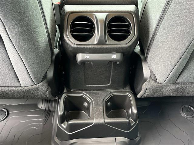 new 2025 Jeep Wrangler car, priced at $44,070