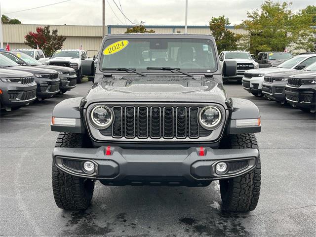 new 2024 Jeep Gladiator car, priced at $60,159