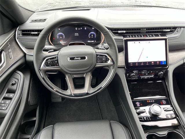 new 2025 Jeep Grand Cherokee L car, priced at $69,879