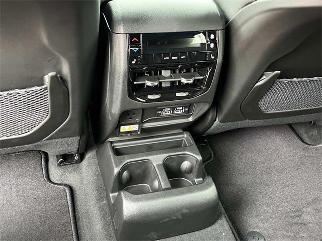 new 2025 Jeep Grand Cherokee L car, priced at $69,879