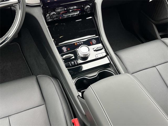 new 2025 Jeep Grand Cherokee L car, priced at $69,879