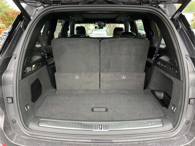 new 2025 Jeep Grand Cherokee L car, priced at $69,879