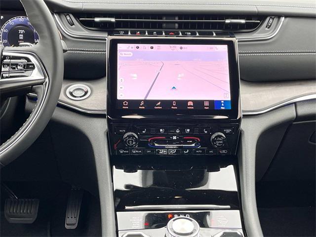 new 2025 Jeep Grand Cherokee L car, priced at $69,879