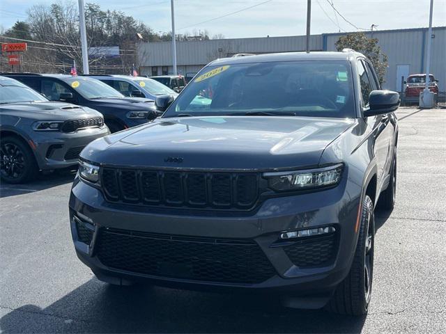 new 2024 Jeep Grand Cherokee car, priced at $52,443