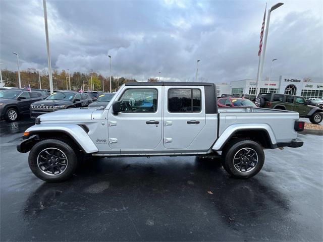 used 2023 Jeep Gladiator car, priced at $34,868