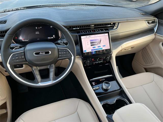 new 2024 Jeep Grand Cherokee car, priced at $49,990