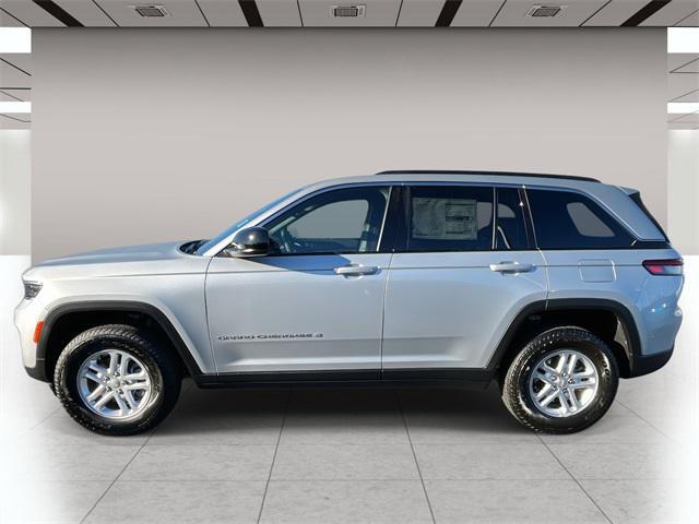 new 2025 Jeep Grand Cherokee car, priced at $41,837