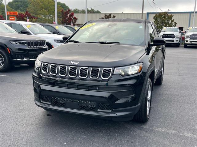 new 2025 Jeep Compass car, priced at $27,090