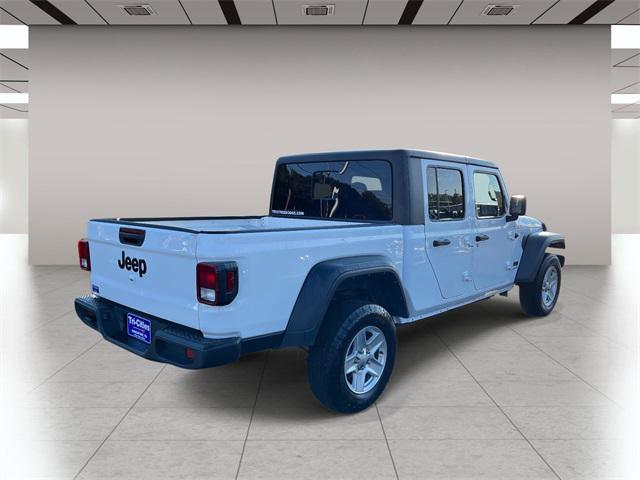 used 2023 Jeep Gladiator car, priced at $28,149