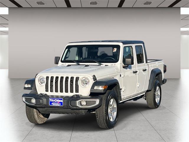 used 2023 Jeep Gladiator car, priced at $28,149