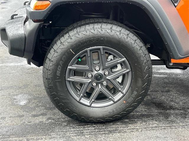 new 2025 Jeep Wrangler car, priced at $51,123
