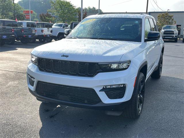 new 2024 Jeep Grand Cherokee car, priced at $57,034