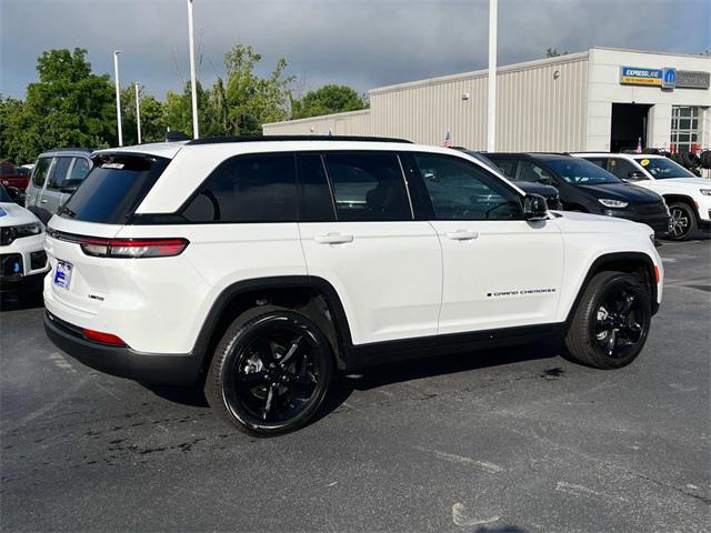 new 2024 Jeep Grand Cherokee car, priced at $57,034