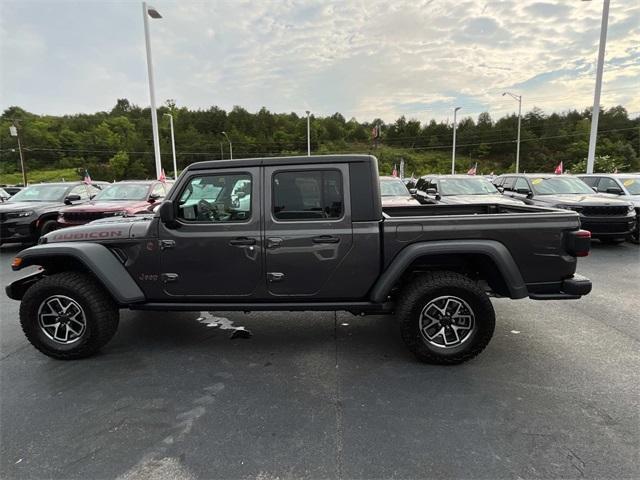 new 2024 Jeep Gladiator car, priced at $55,324