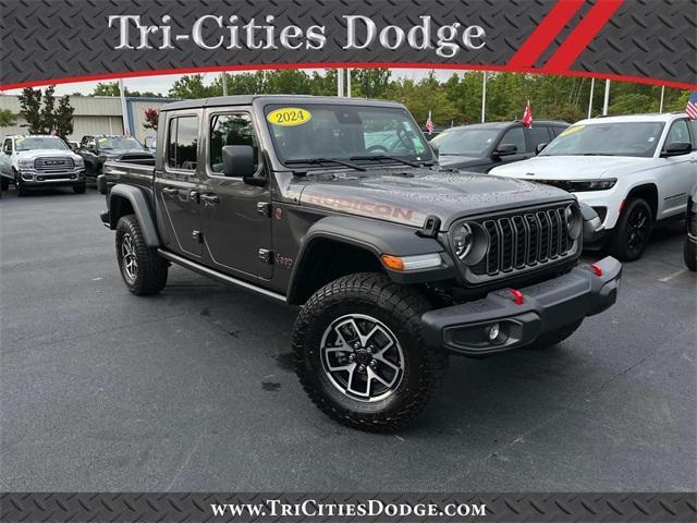 new 2024 Jeep Gladiator car, priced at $55,324