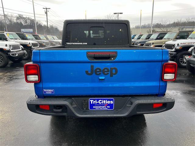 new 2025 Jeep Gladiator car, priced at $47,601