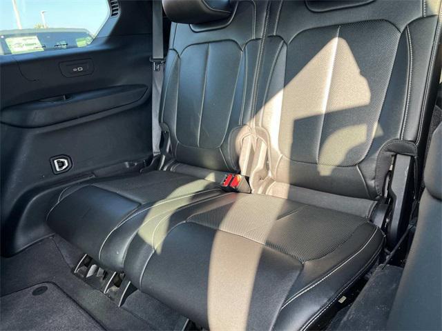 used 2024 Jeep Grand Cherokee L car, priced at $35,252