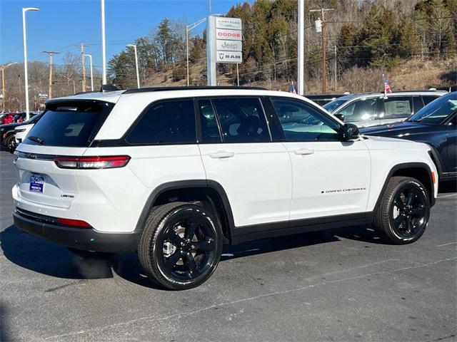 new 2024 Jeep Grand Cherokee car, priced at $49,067