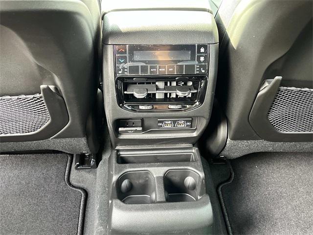 new 2025 Jeep Grand Cherokee L car, priced at $51,085