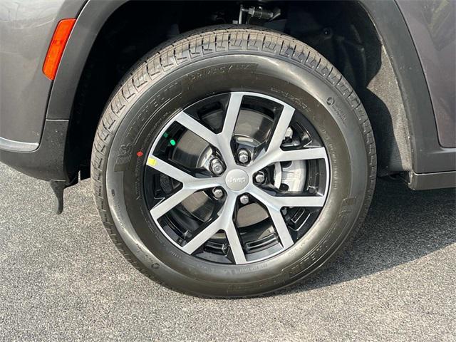 new 2025 Jeep Grand Cherokee L car, priced at $51,085