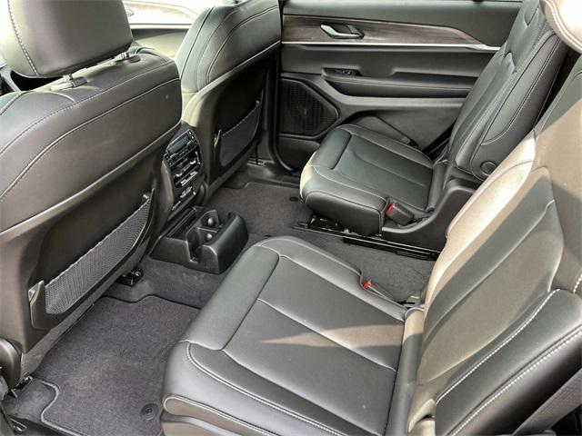new 2025 Jeep Grand Cherokee L car, priced at $51,085