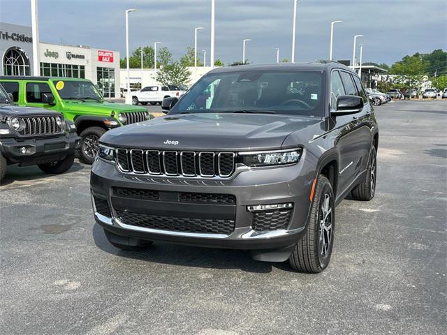 new 2025 Jeep Grand Cherokee L car, priced at $51,085