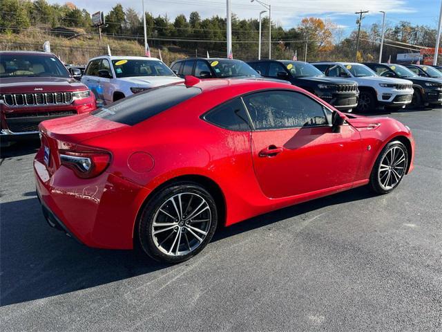 used 2017 Toyota 86 car, priced at $20,258