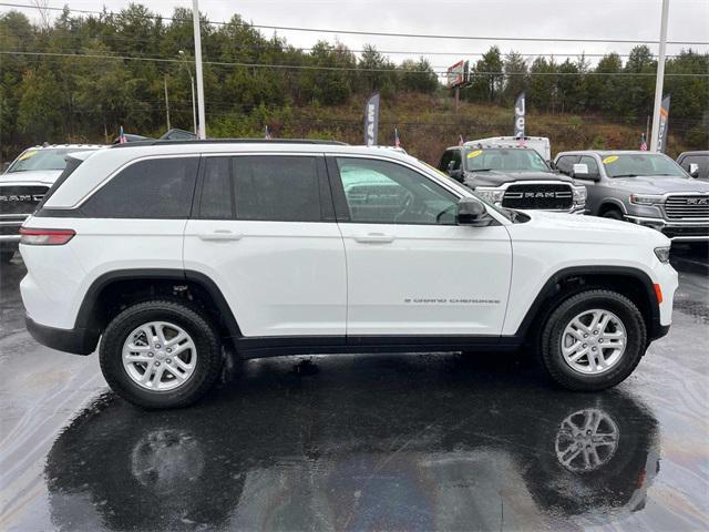 used 2024 Jeep Grand Cherokee car, priced at $38,172