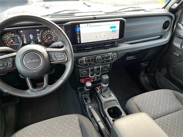 used 2024 Jeep Gladiator car, priced at $47,114