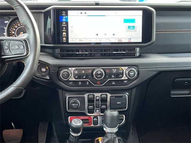 used 2024 Jeep Gladiator car, priced at $47,114