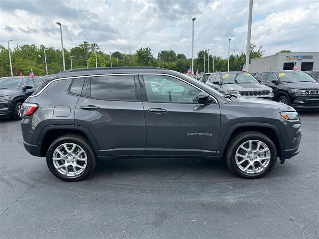 new 2024 Jeep Compass car, priced at $35,157