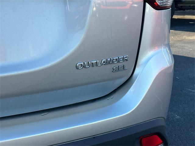 used 2019 Mitsubishi Outlander car, priced at $13,733