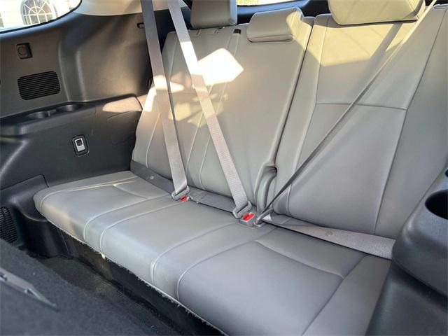used 2023 Toyota Highlander car, priced at $37,885