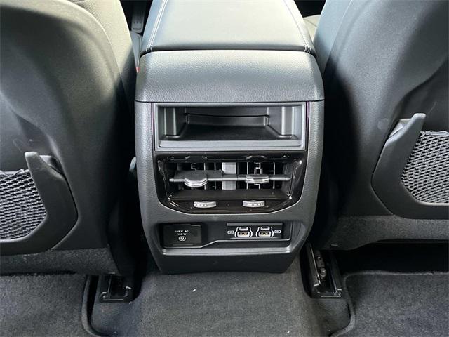 new 2025 Jeep Grand Cherokee car, priced at $41,842