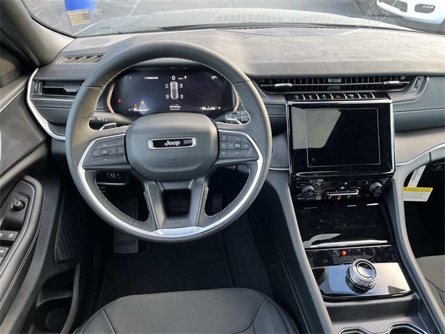 new 2025 Jeep Grand Cherokee car, priced at $41,842