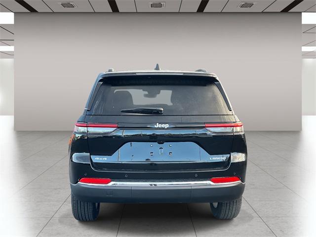 new 2025 Jeep Grand Cherokee car, priced at $41,842