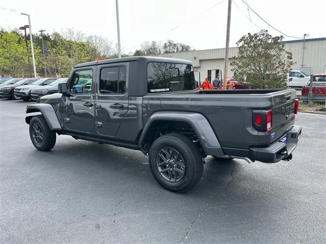 new 2024 Jeep Gladiator car, priced at $48,760