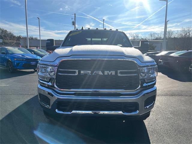 new 2024 Ram 3500 car, priced at $68,348