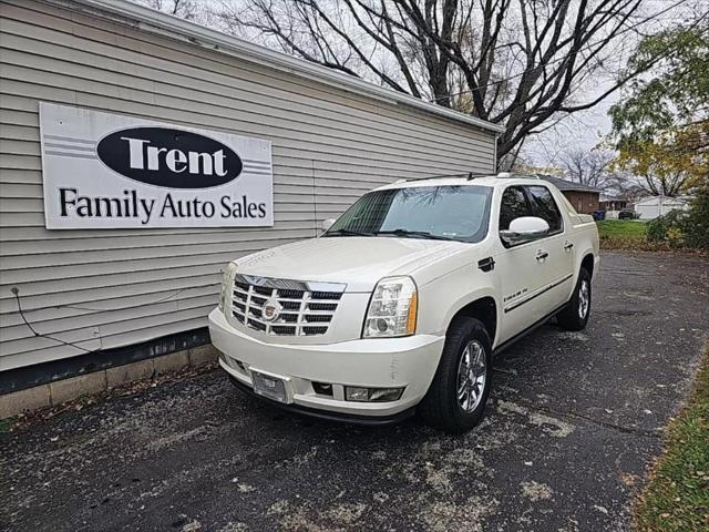 used 2009 Cadillac Escalade EXT car, priced at $17,411