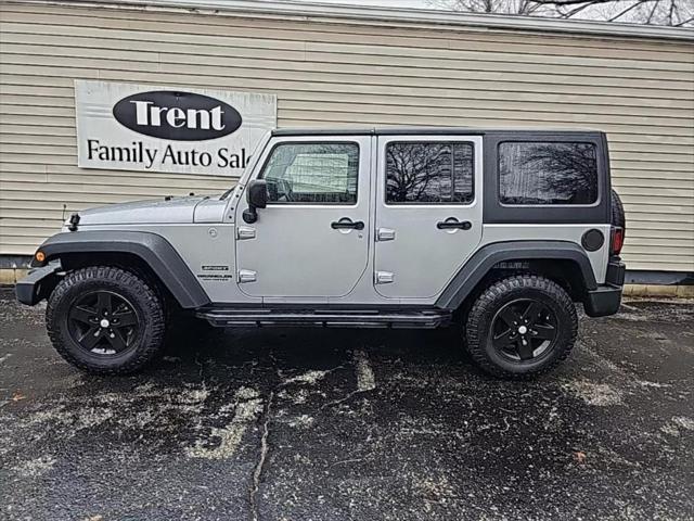 used 2015 Jeep Wrangler Unlimited car, priced at $20,675