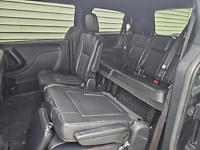 used 2014 Dodge Grand Caravan car, priced at $9,771