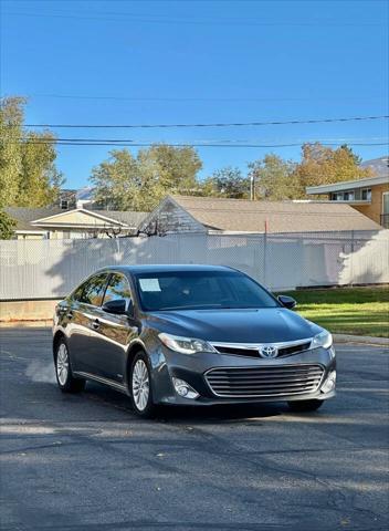 used 2014 Toyota Avalon Hybrid car, priced at $10,995