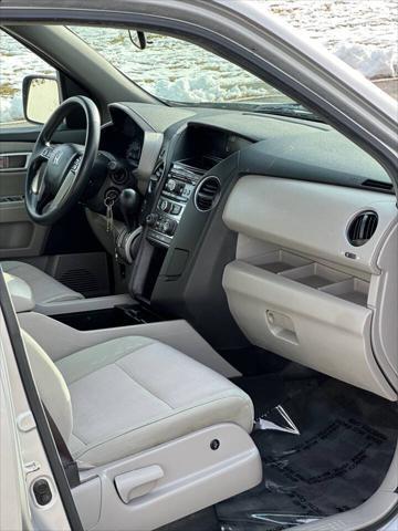 used 2012 Honda Pilot car, priced at $5,995