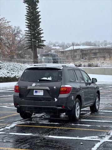 used 2009 Toyota Highlander car, priced at $6,995