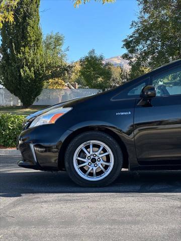 used 2012 Toyota Prius v car, priced at $7,995