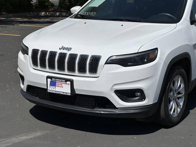 used 2019 Jeep Cherokee car, priced at $10,995
