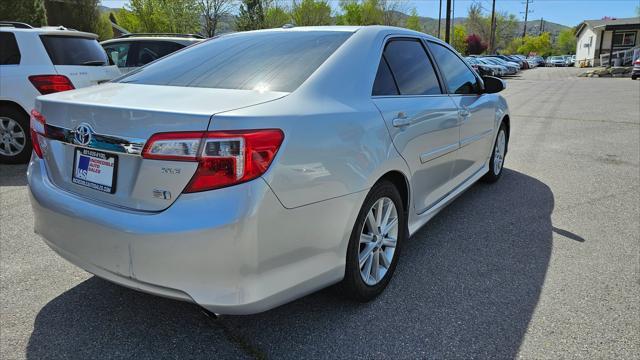 used 2014 Toyota Camry Hybrid car, priced at $8,995