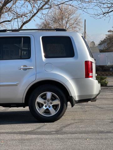 used 2011 Honda Pilot car, priced at $5,995