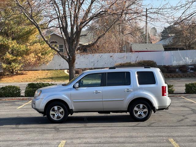 used 2011 Honda Pilot car, priced at $5,995